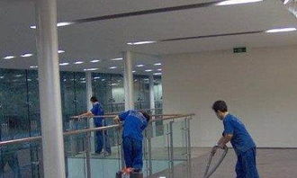 煙臺(tái)專業(yè)清潔服務(wù)全解析 家庭保潔、開荒保潔、地板打蠟與油煙機(jī)清洗